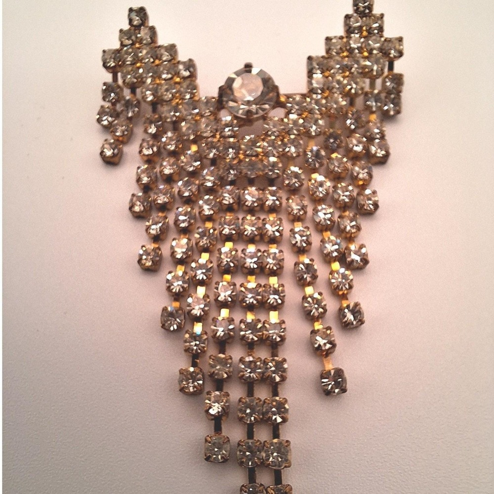 Vintage angel waterfall brooch articulated fringe gold tone mid century